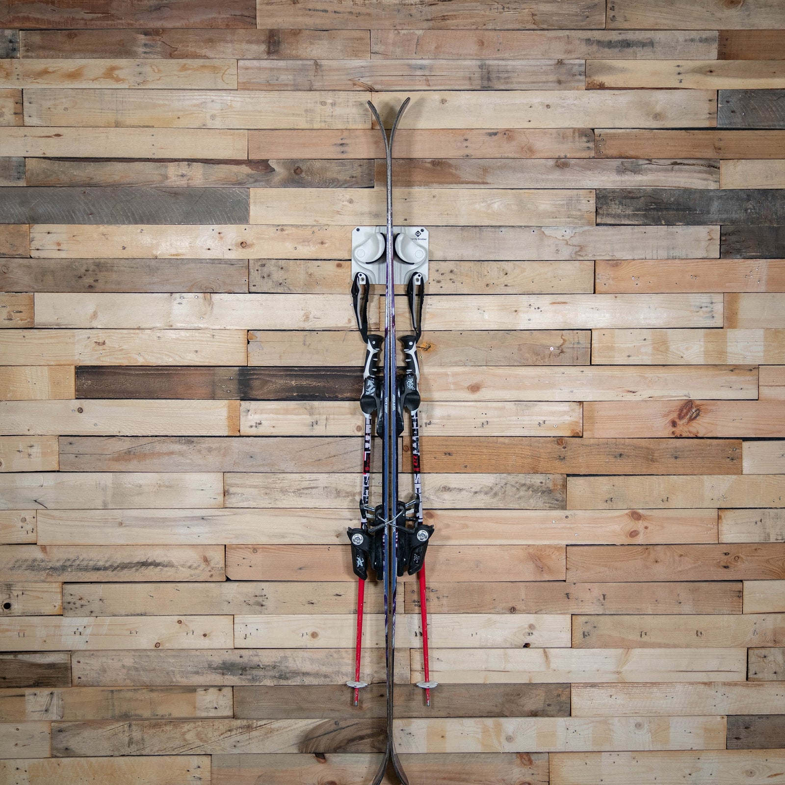 What to Look for in a Ski Holder (And Why It Matters)