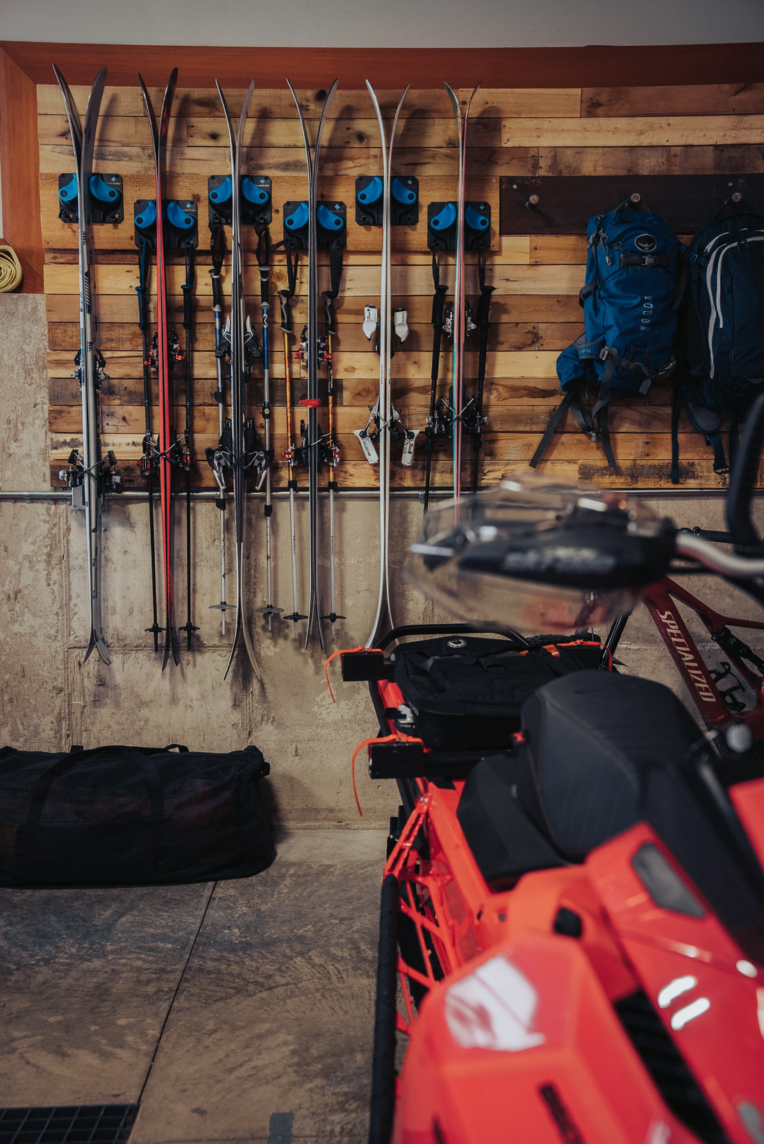 Wall Mount Ski Rack: Smart Storage for Skis and Gear