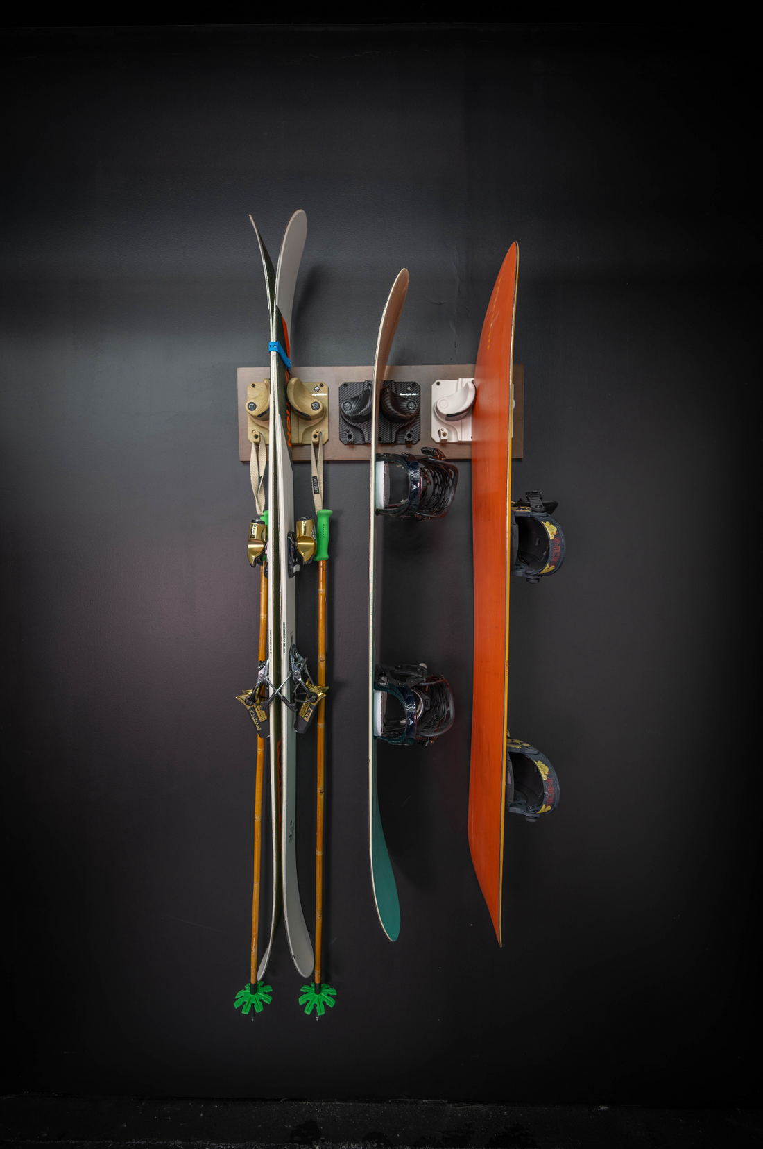 Why do skis rust so fast?