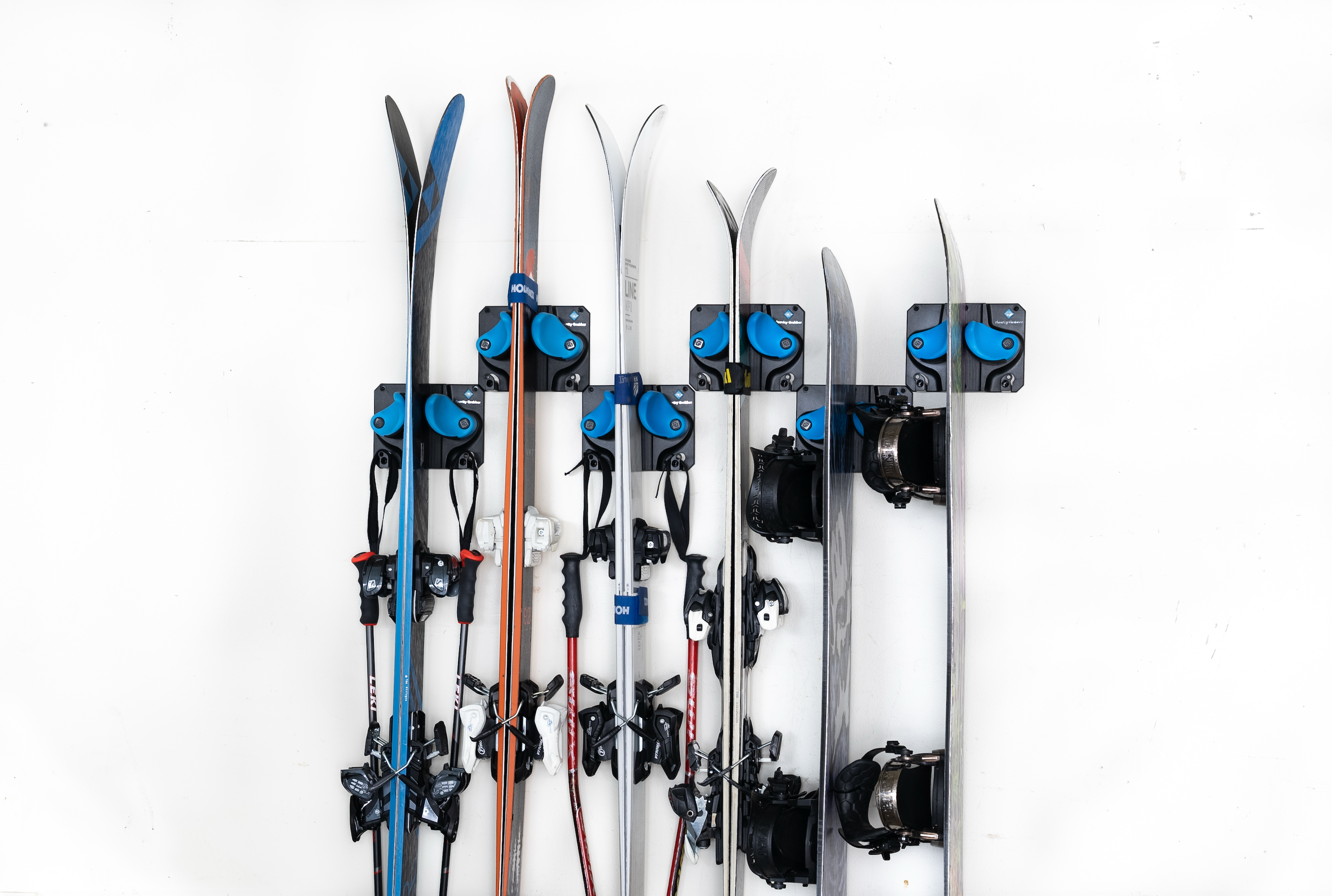 Best Ski Rack Options: Protecting Gear and Saving Space – Gravity Grabber®
