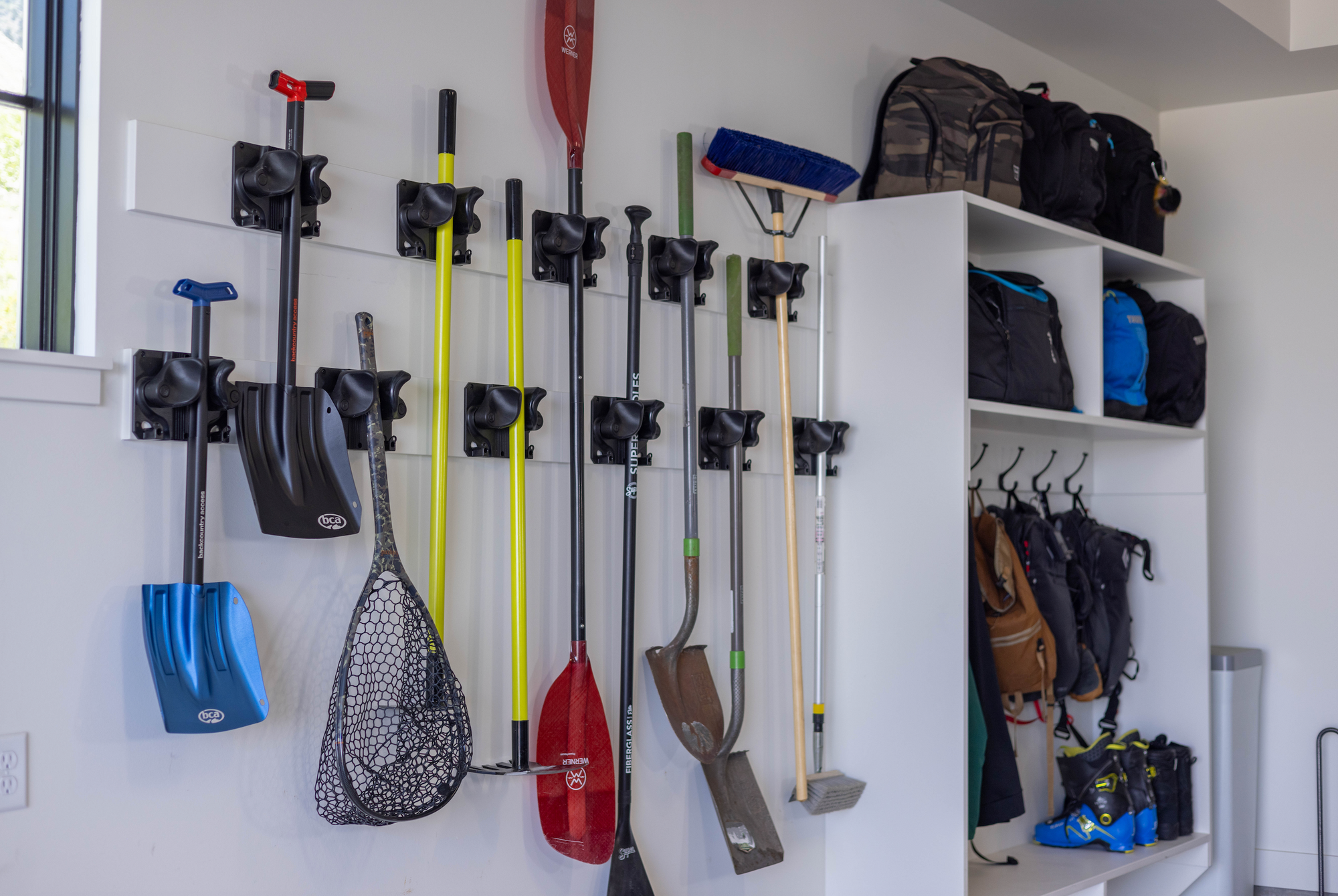 Best Garage Shelving Ideas for Year-Round Organization