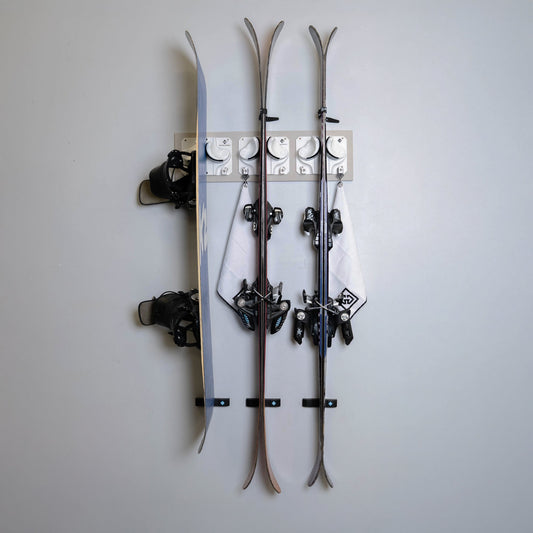Ski Rack vs. Horizontal Storage: What’s Better?