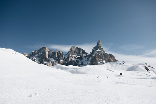 What Is a Ski Bum? More Than Just Someone Who Skis a Lot