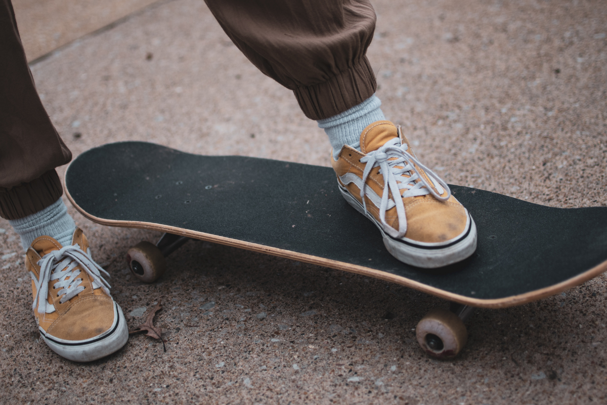 How to Mount a Skateboard on the Wall Without Damaging Your Deck