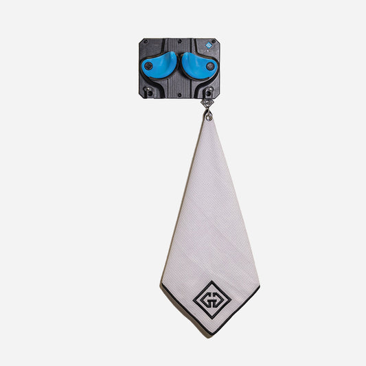 Is it bad to store skis wet?