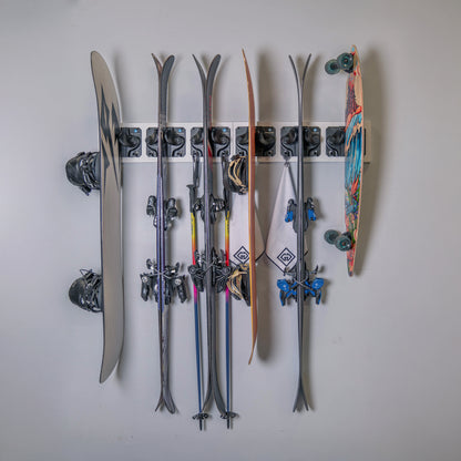 White Mounting Board - Gravity Grabber®