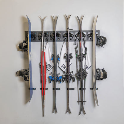 Graphite Mounting Board - Gravity Grabber®