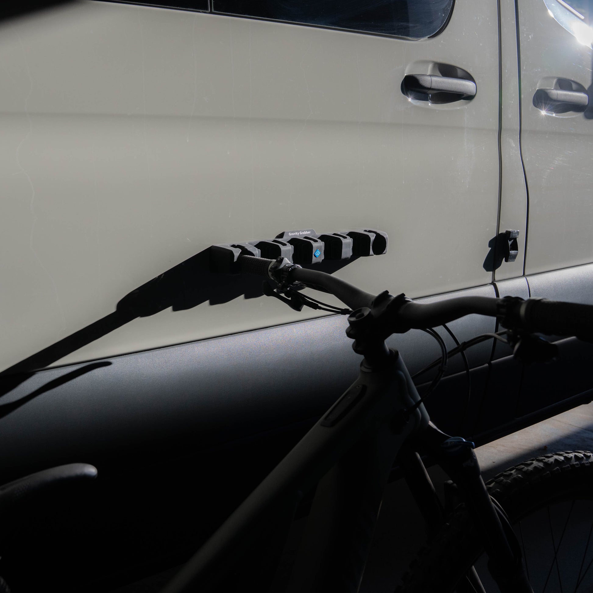The Grab Bar - Gravity Grabber®